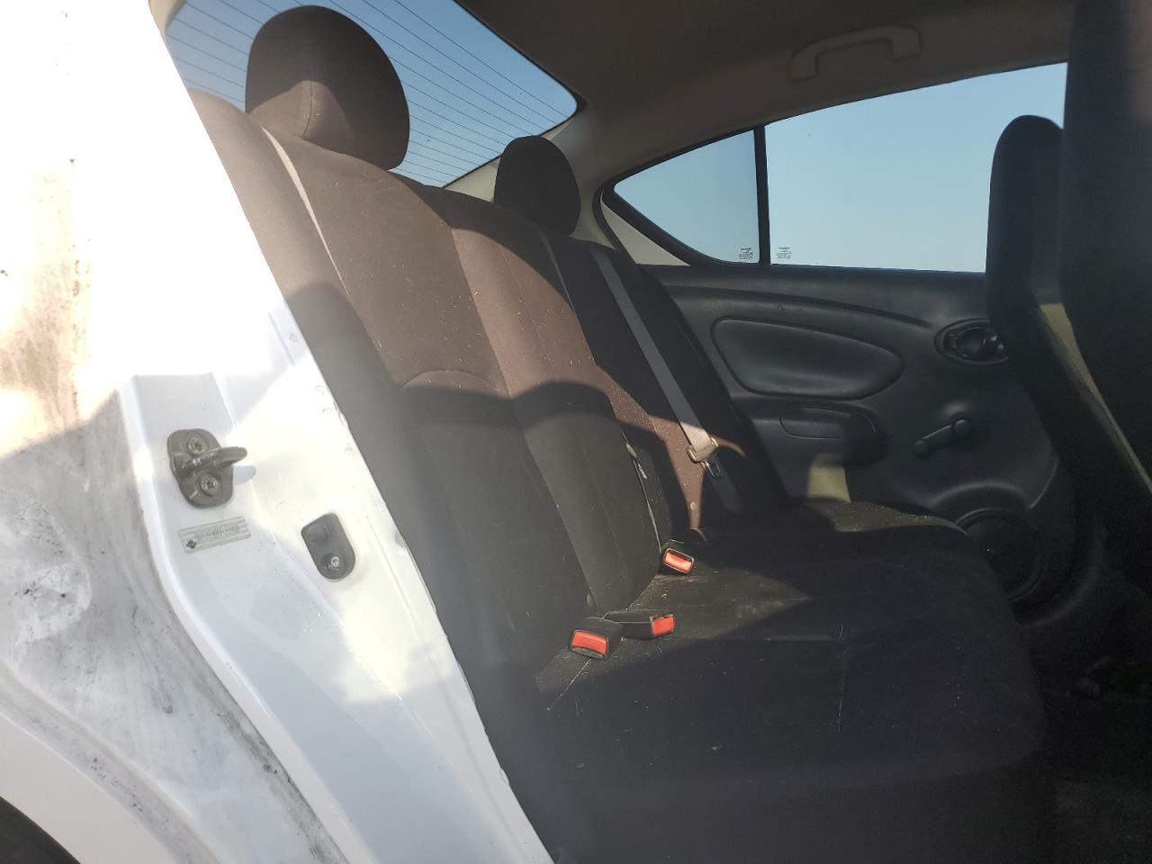 3N1CN7AP8FL839430 2015 Nissan Versa S