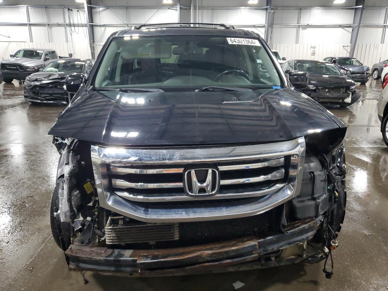 Lot #2706291112 2015 HONDA PILOT TOUR