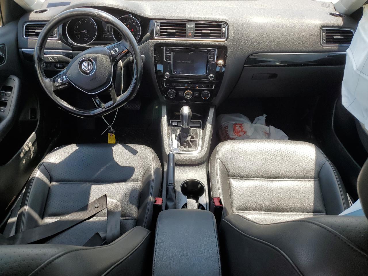 3VWL17AJ2HM405972 2017 Volkswagen Jetta Sel