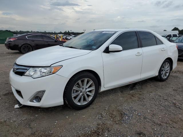 VIN 4T4BF1FK4ER337407 2014 Toyota Camry, L no.1