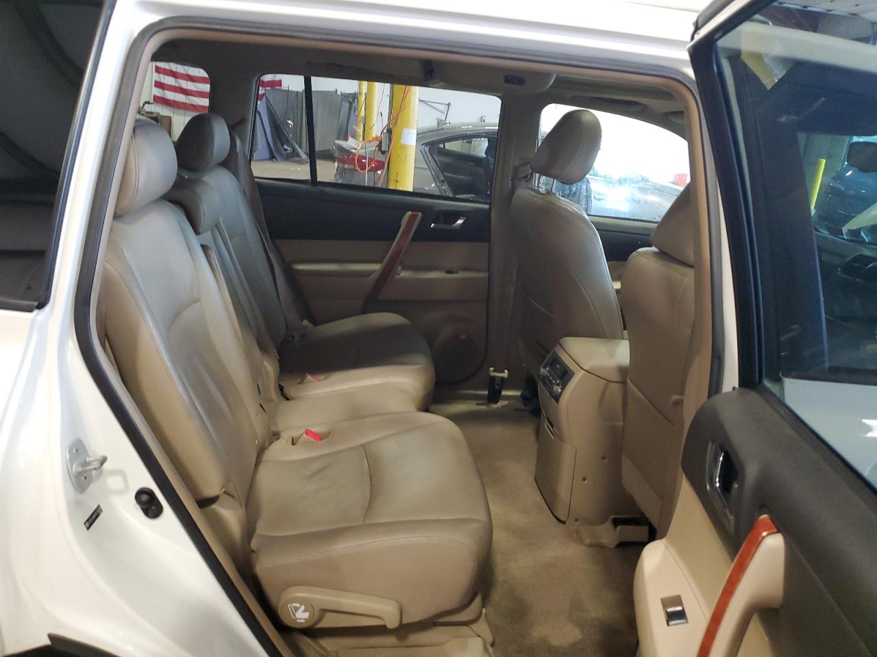 JTEES42A992116758 2009 Toyota Highlander Limited