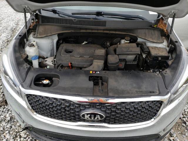 VIN 5XYPG4A3XHG261605 2017 KIA Sorento, LX no.12