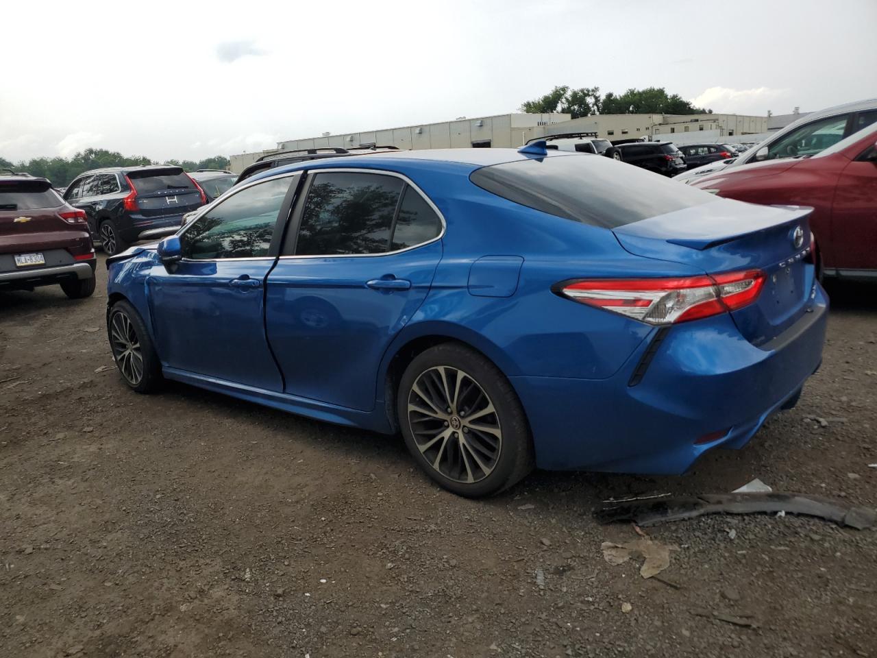 Lot #3034279074 2020 TOYOTA CAMRY SE