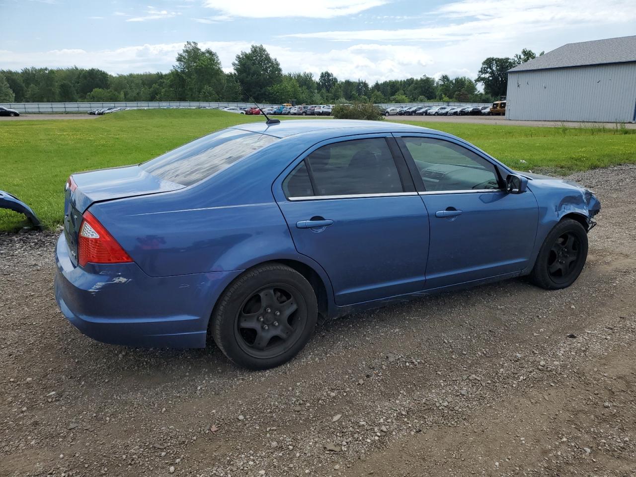 3FAHP0HG7AR215382 2010 Ford Fusion Se