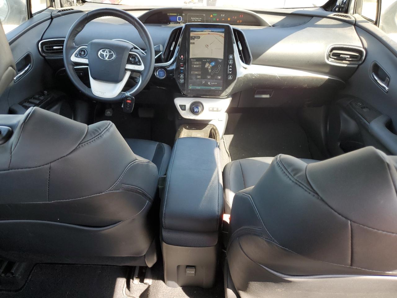 JTDKARFP2K3117014 2019 Toyota Prius Prime