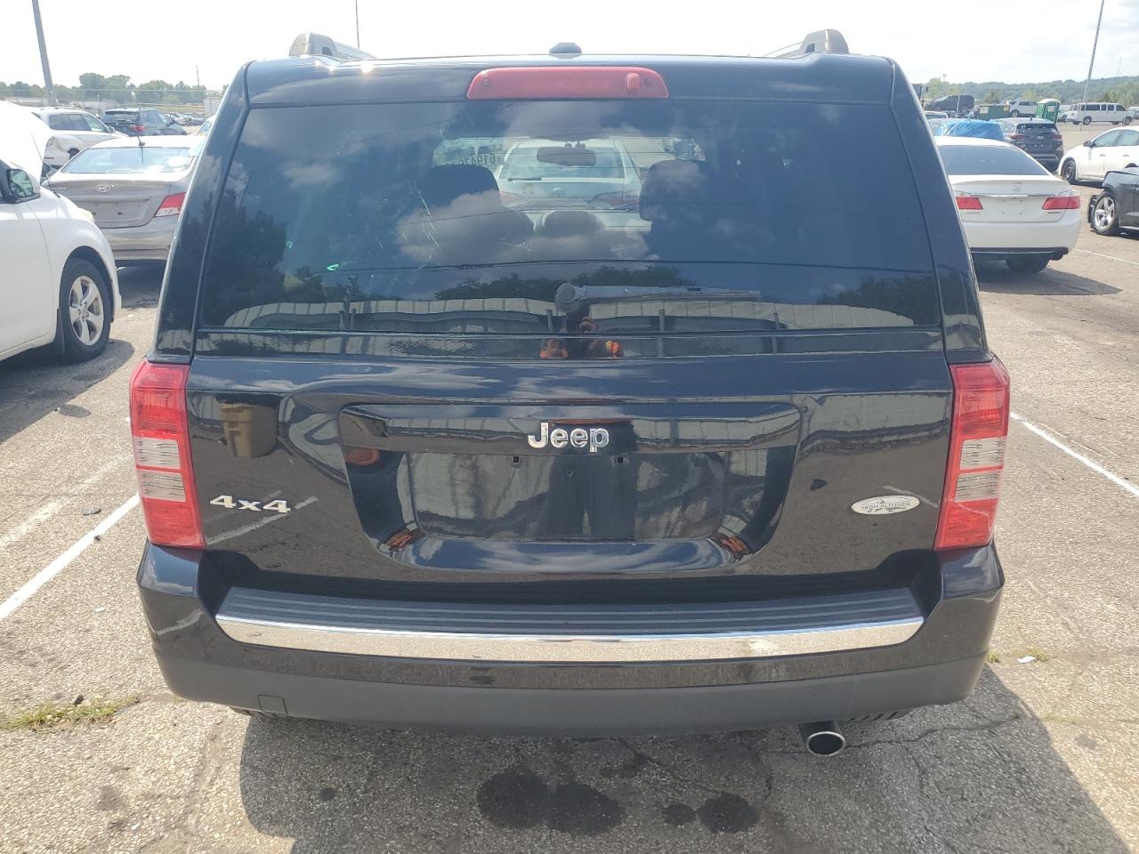 1C4NJRFB6GD545283 2016 Jeep Patriot Latitude 1C4NJRFB6GD545283 2016 Jeep Patriot Latitude