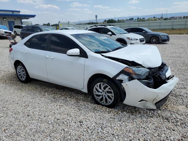 VIN 5YFBURHE7JP816485 2018 Toyota Corolla, L no.4