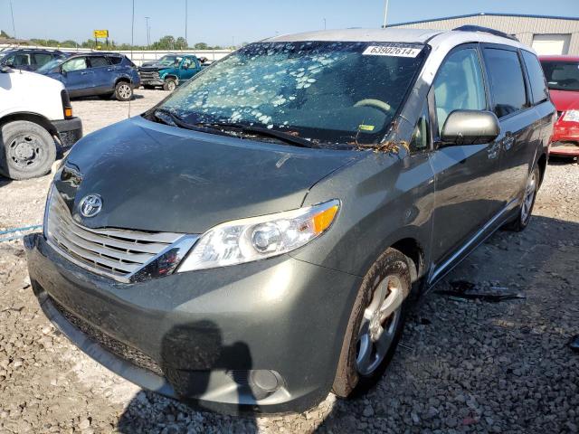 2013 TOYOTA SIENNA LE 2013