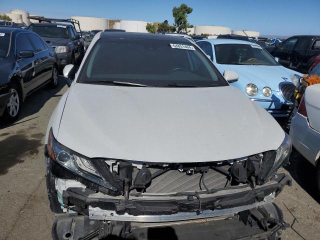 VIN 4T1B61HK3KU785852 2019 Toyota Camry, Xse no.5