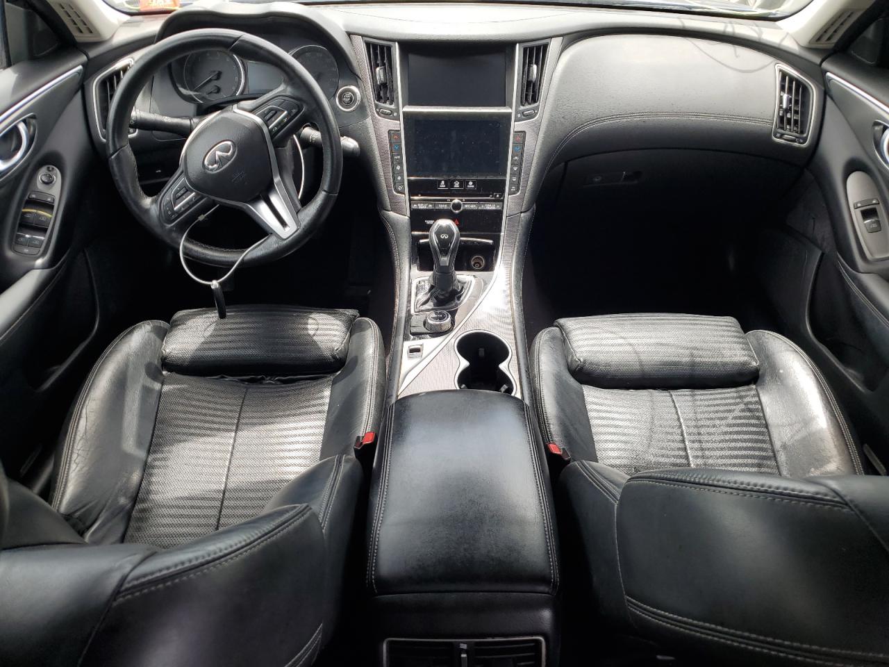 JN1EV7AP1JM360550 2018 Infiniti Q50 Luxe