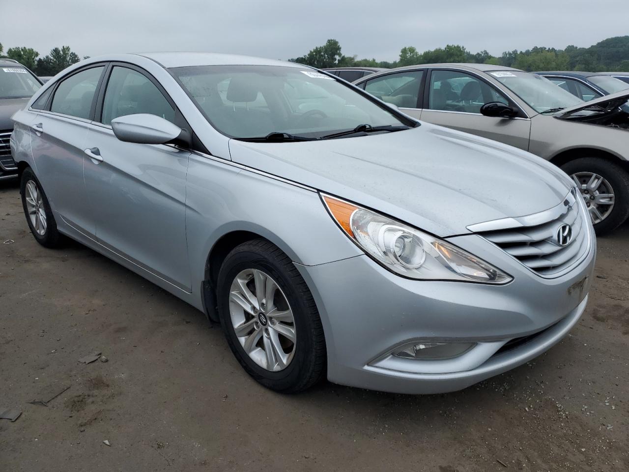 5NPEB4AC8DH649764 2013 Hyundai Sonata Gls