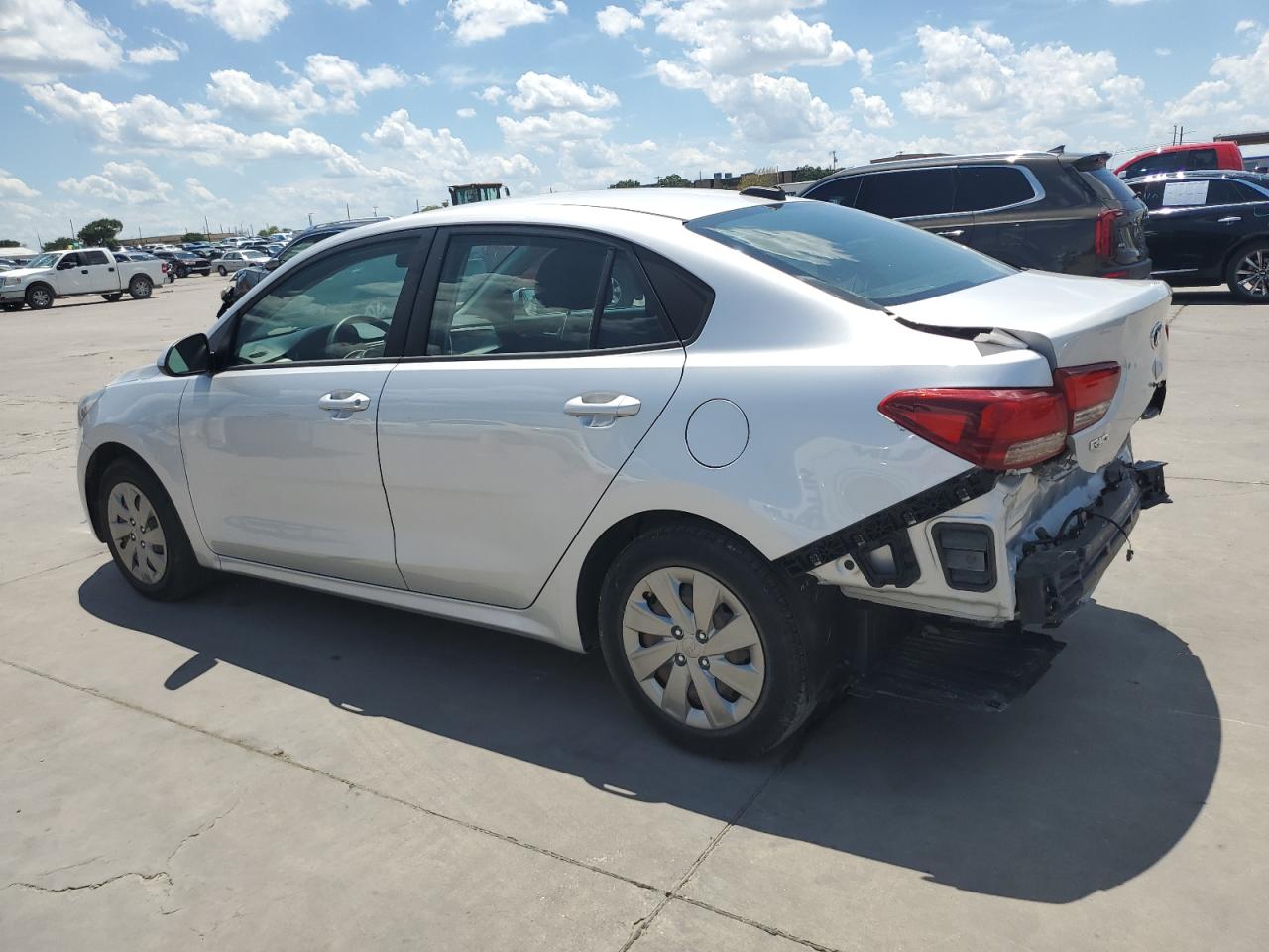 3KPA24AB2KE173373 2019 Kia Rio S