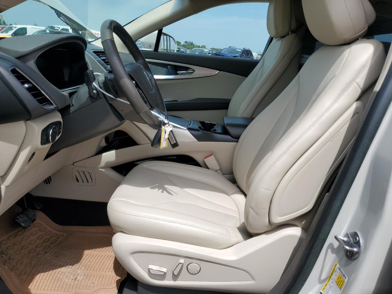 2LMPJ6J93LBL31735 2020 Lincoln Nautilus