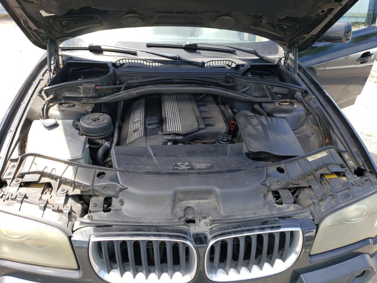 WBXPA73474WB21426 2004 BMW X3 2.5I