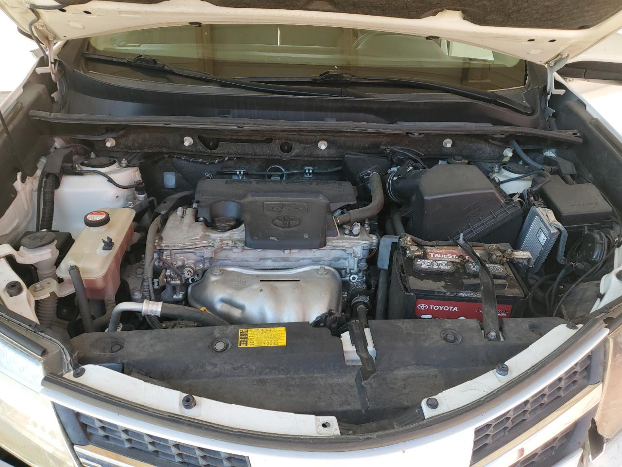 JTMWFREV9EJ022257 2014 Toyota Rav4 Xle