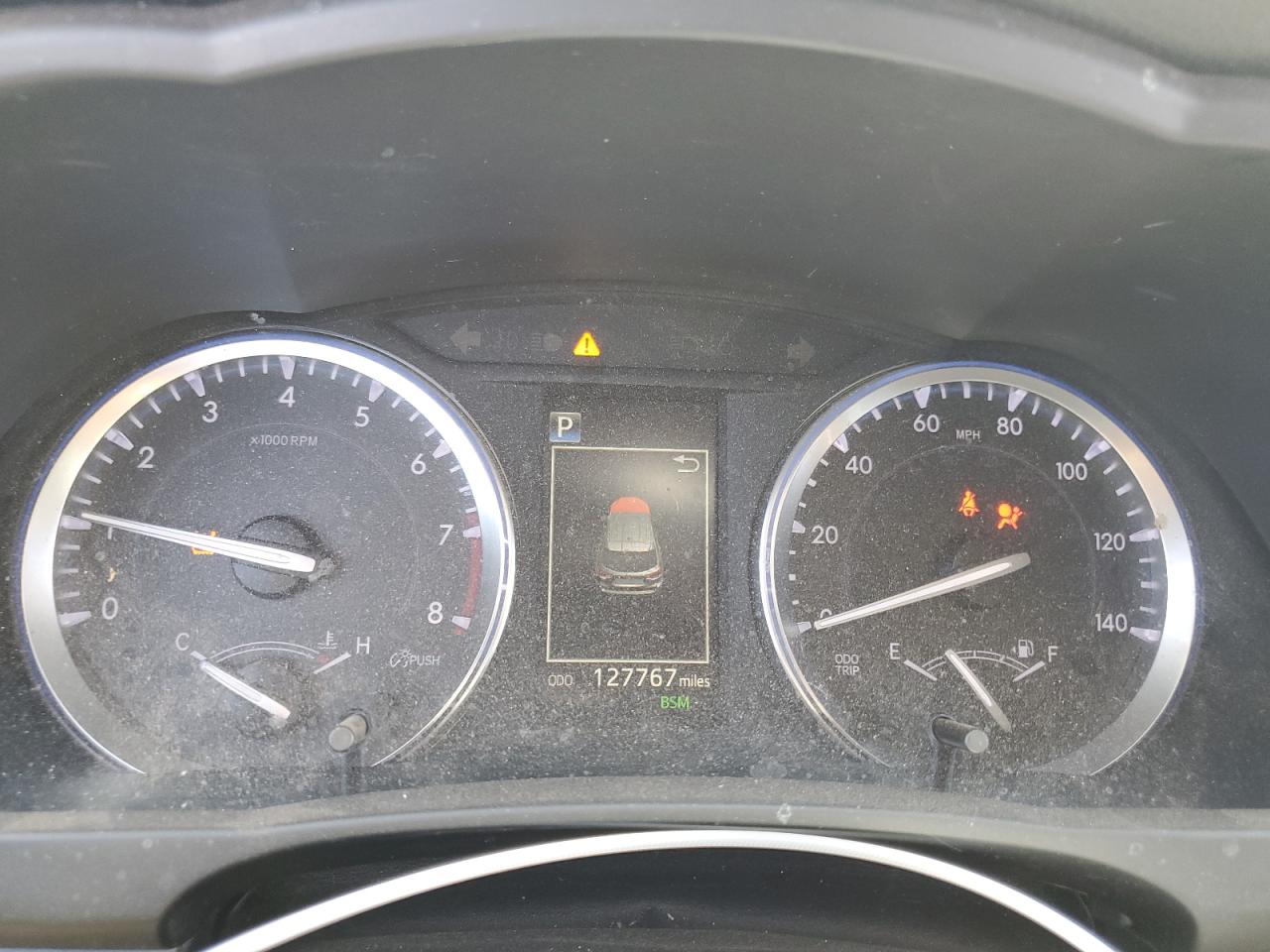 5TDJZRFH9JS528081 2018 Toyota Highlander Se