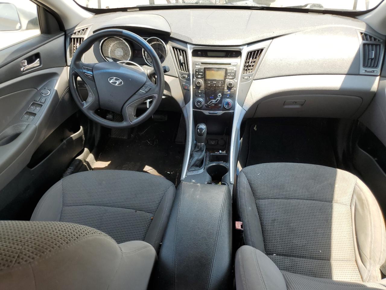 5NPEB4AC6BH001739 2011 Hyundai Sonata Gls