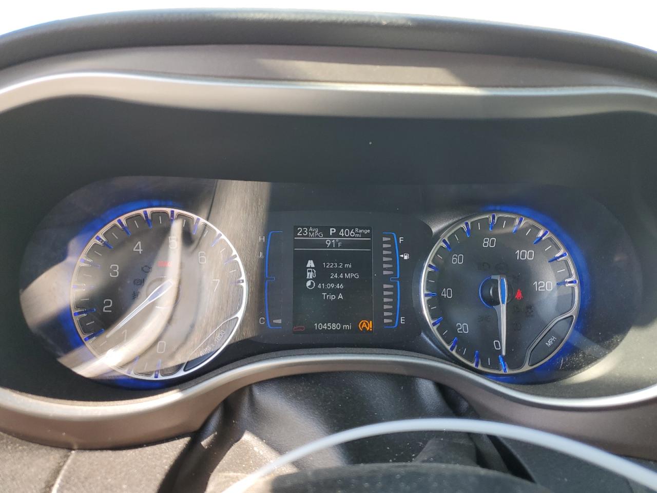 2C4RC1DG8LR182567 2020 Chrysler Voyager Lxi