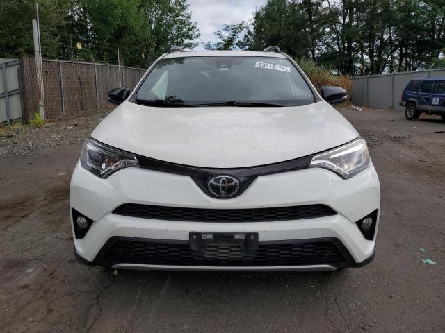2018 TOYOTA RAV4 SE - JTMJFREV5JJ192863