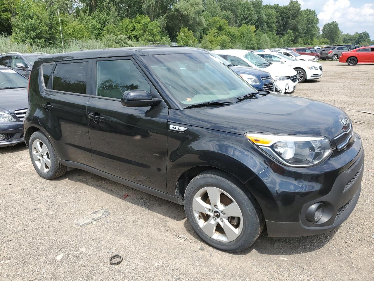 2017 Kia Soul vin: KNDJN2A28H7882166