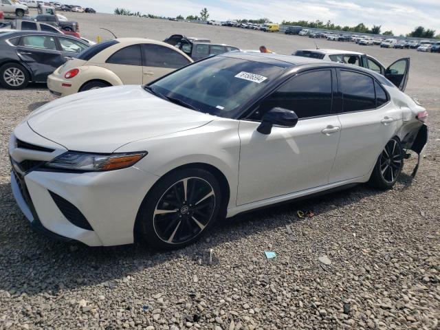 VIN 4T1B61HK6KU295163 2019 Toyota Camry, Xse no.1