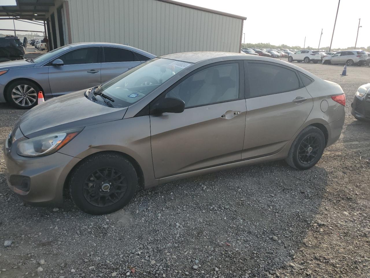 Lot #2862654402 2013 HYUNDAI ACCENT GLS