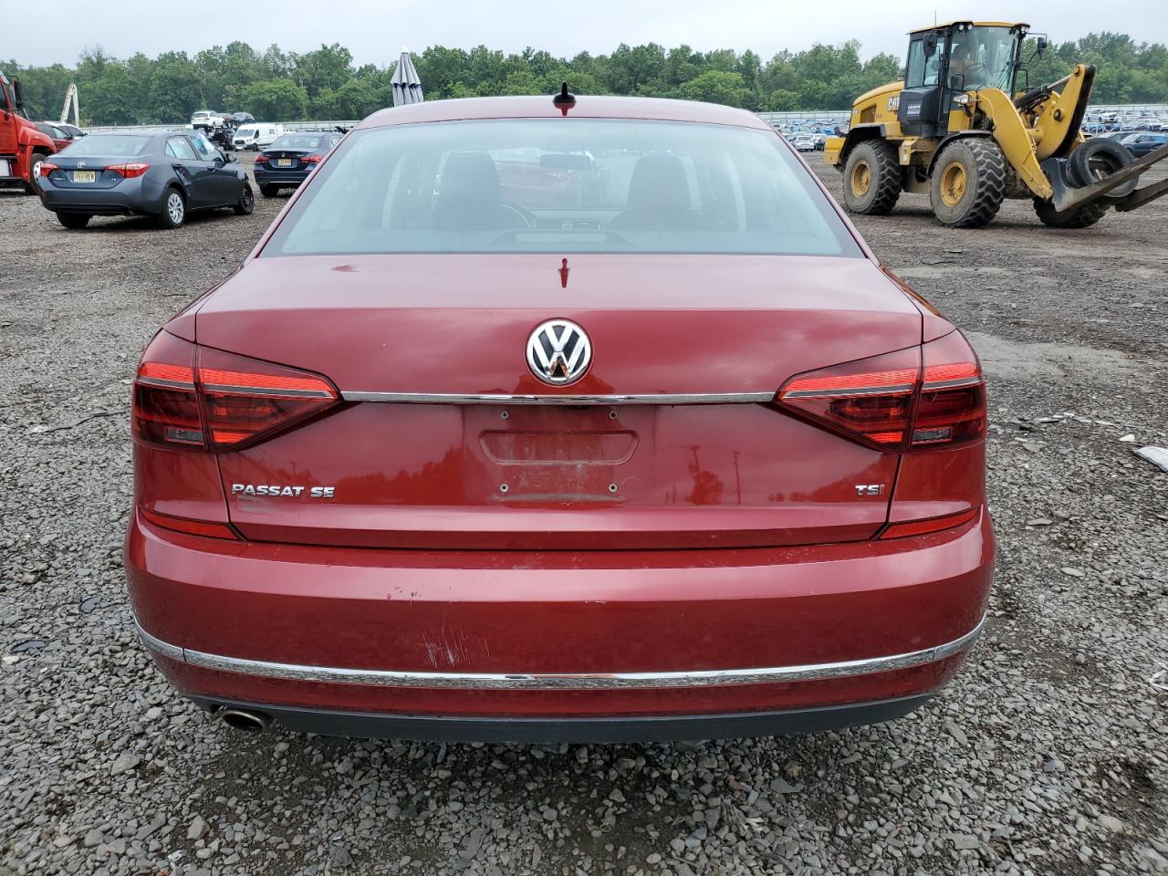 1VWBT7A34HC004030 2017 Volkswagen Passat Se