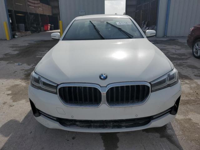 VIN WBA13BJ00MCF95085 2021 BMW 5 Series, 530 XI no.5