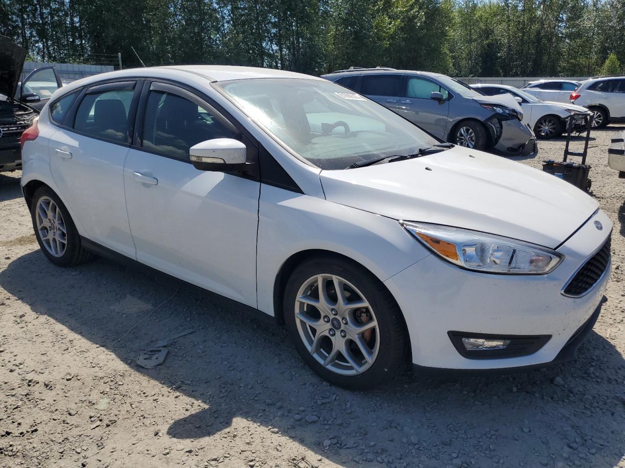 1FADP3K29FL275800 2015 Ford Focus Se