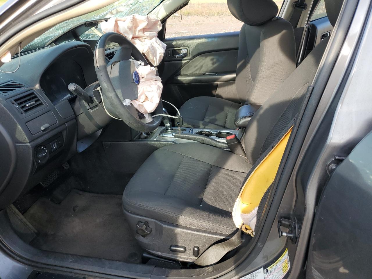 3FAHP0HA3CR371806 2012 Ford Fusion Se