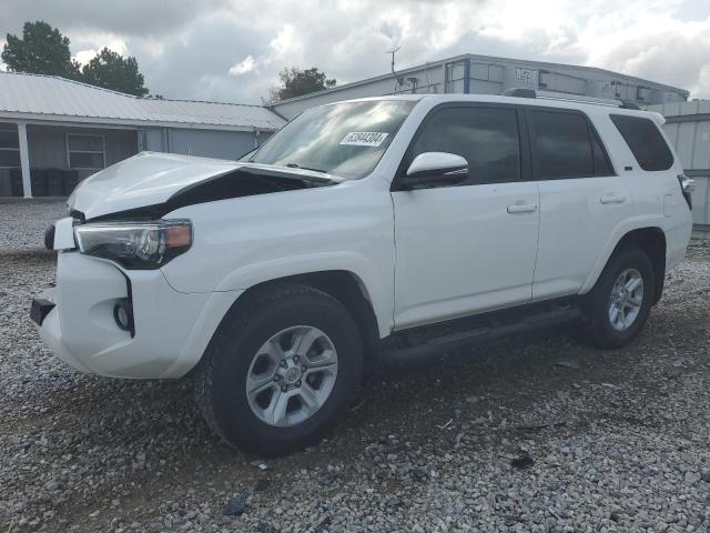 2020 TOYOTA 4RUNNER SR - JTEBU5JR2L5779573