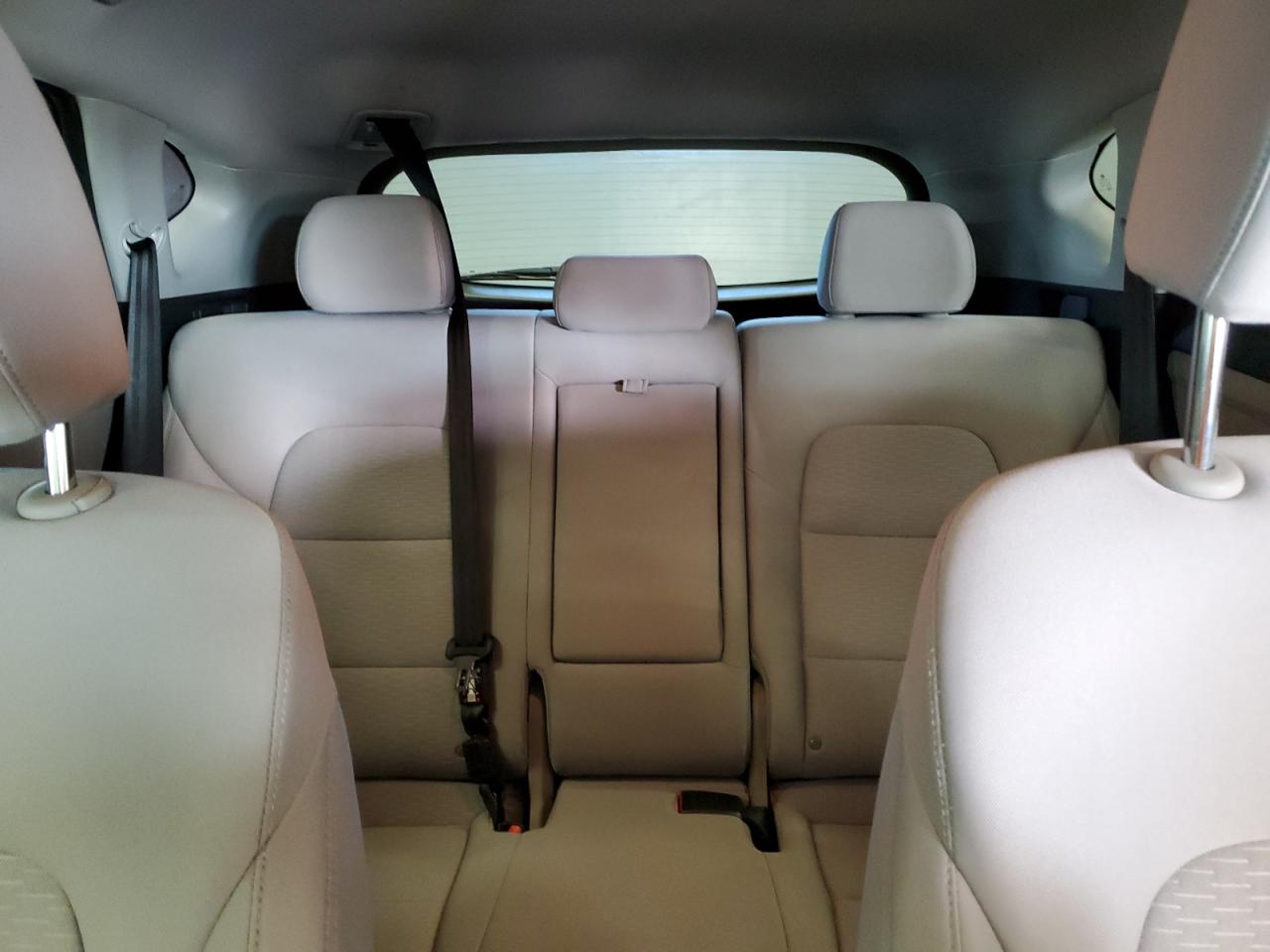 KM8J2CA47KU853102 2019 Hyundai Tucson Se