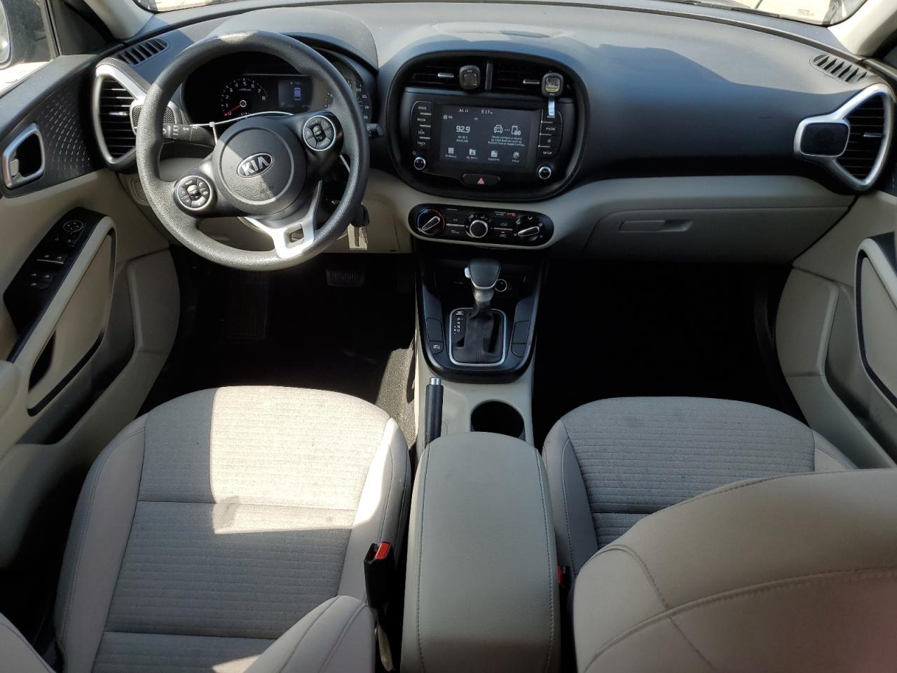 KNDJ23AU0L7700954 2020 Kia Soul Lx