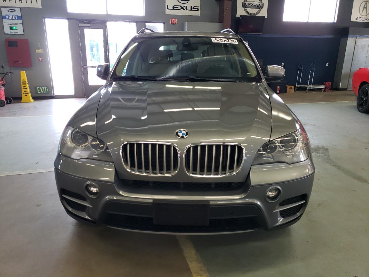 2013 BMW X5 xDrive35I vin: 5UXZV4C56D0B13000