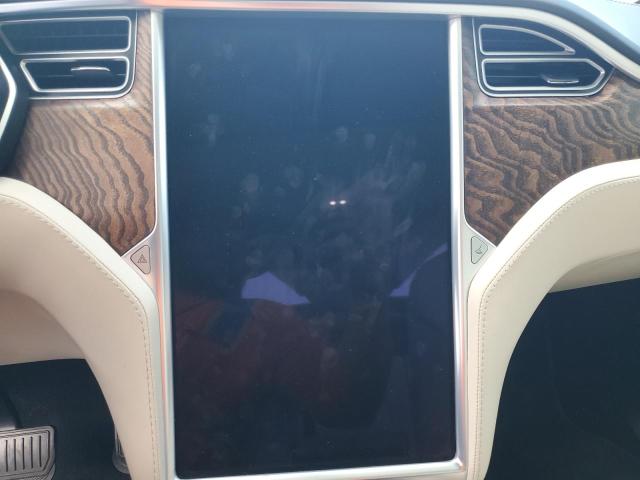 VIN 5YJXCDE2XJF088324 2018 Tesla MODEL X no.9