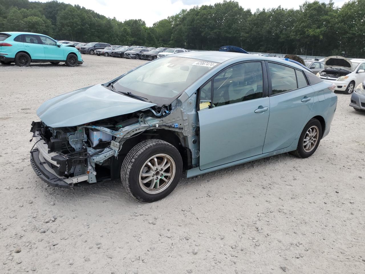 2018 Toyota Prius vin: JTDKARFU2J3066666