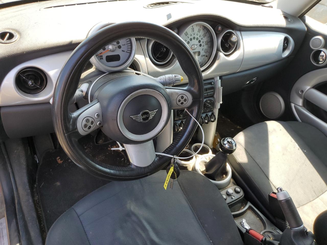 WMWRC33506TK71717 2006 Mini Cooper