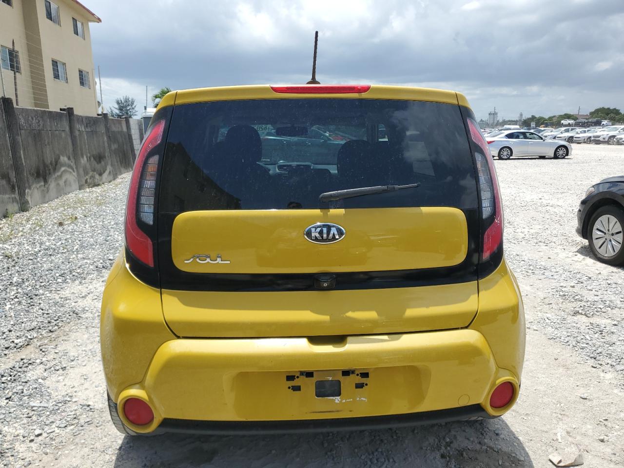 2015 Kia Soul ! vin: KNDJX3A56F7145314