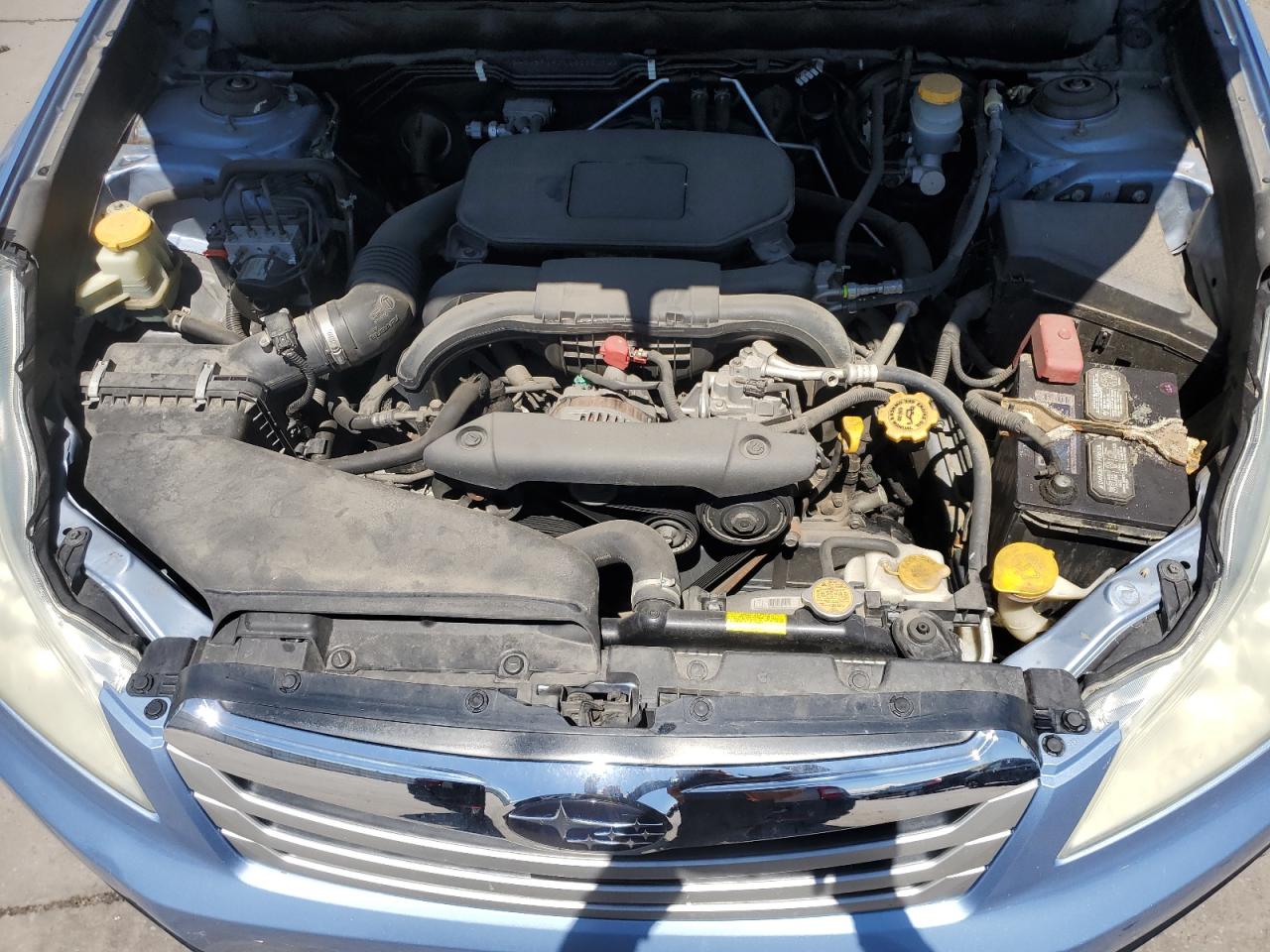 4S4BRCFC6A3334174 2010 Subaru Outback 2.5I Premium