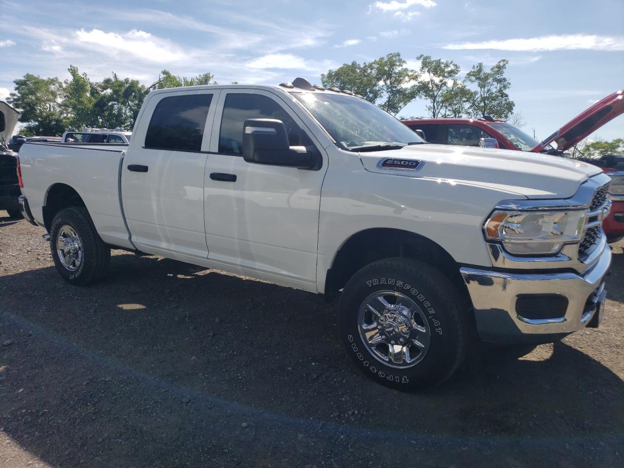 2024 Ram 2500 Tradesman vin: 3C6UR5CJXRG143210