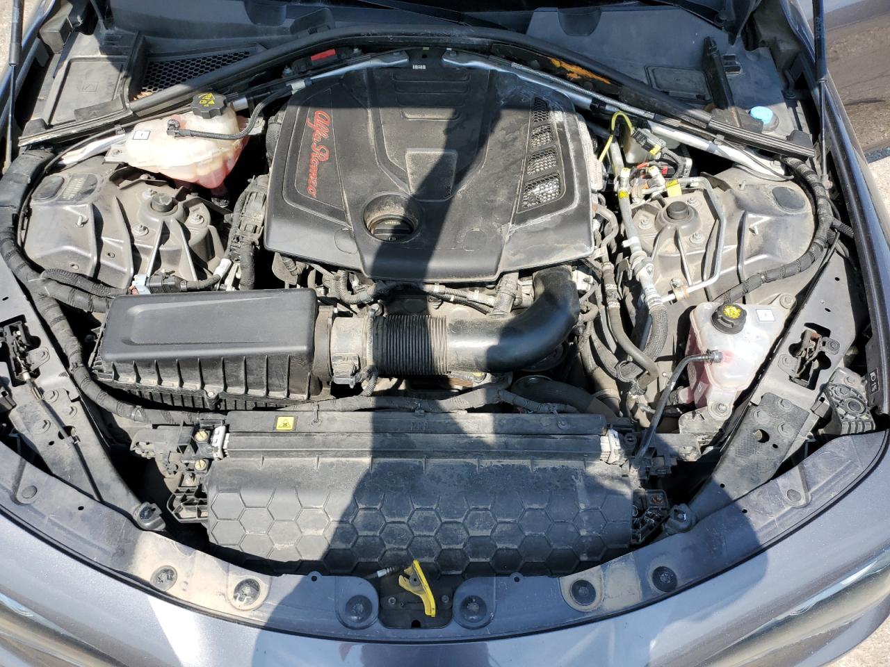 ZARFAEENXJ7582227 2018 Alfa Romeo Giulia Ti Q4