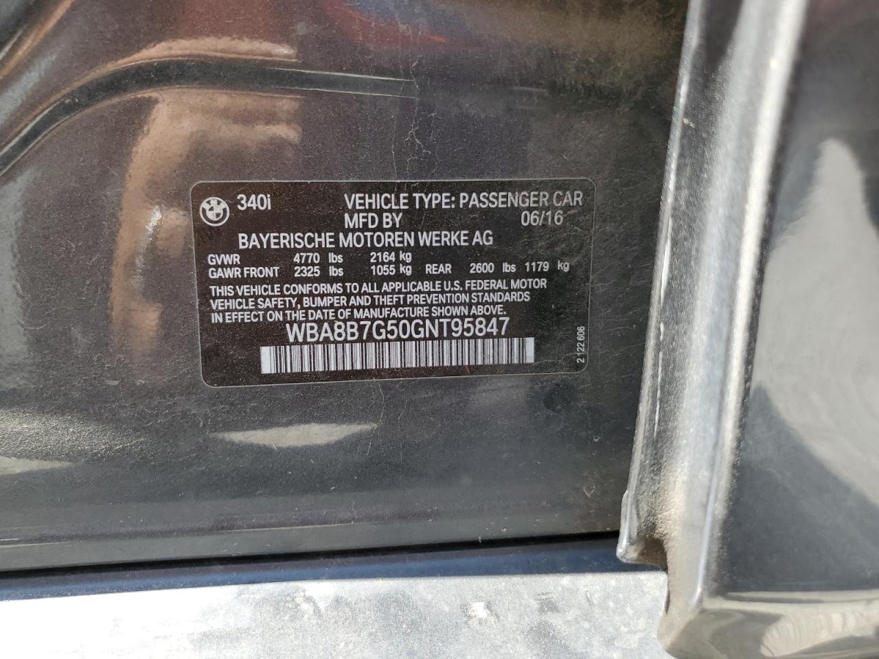 WBA8B7G50GNT95847 2016 BMW 340 Xi