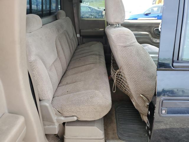 1998 Chevrolet Gmt-400 K1500 VIN: 2GCEK19R0W1233803 Lot: 61923384