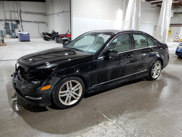 VIN WDDGF8AB8DR296260 2013 Mercedes-Benz C-Class, 3... no.1