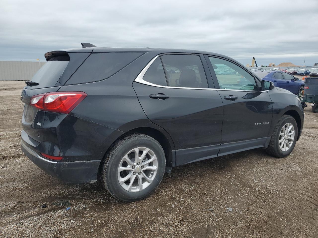 3GNAXJEV8JL117010 CHEVROLET EQUINOX 2018