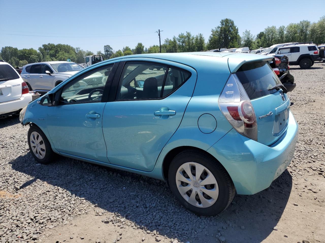 2013 Toyota Prius C vin: JTDKDTB39D1050028