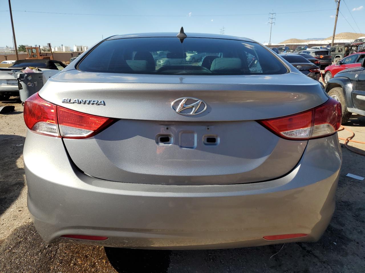 KMHDH4AE2CU418385 2012 Hyundai Elantra Gls