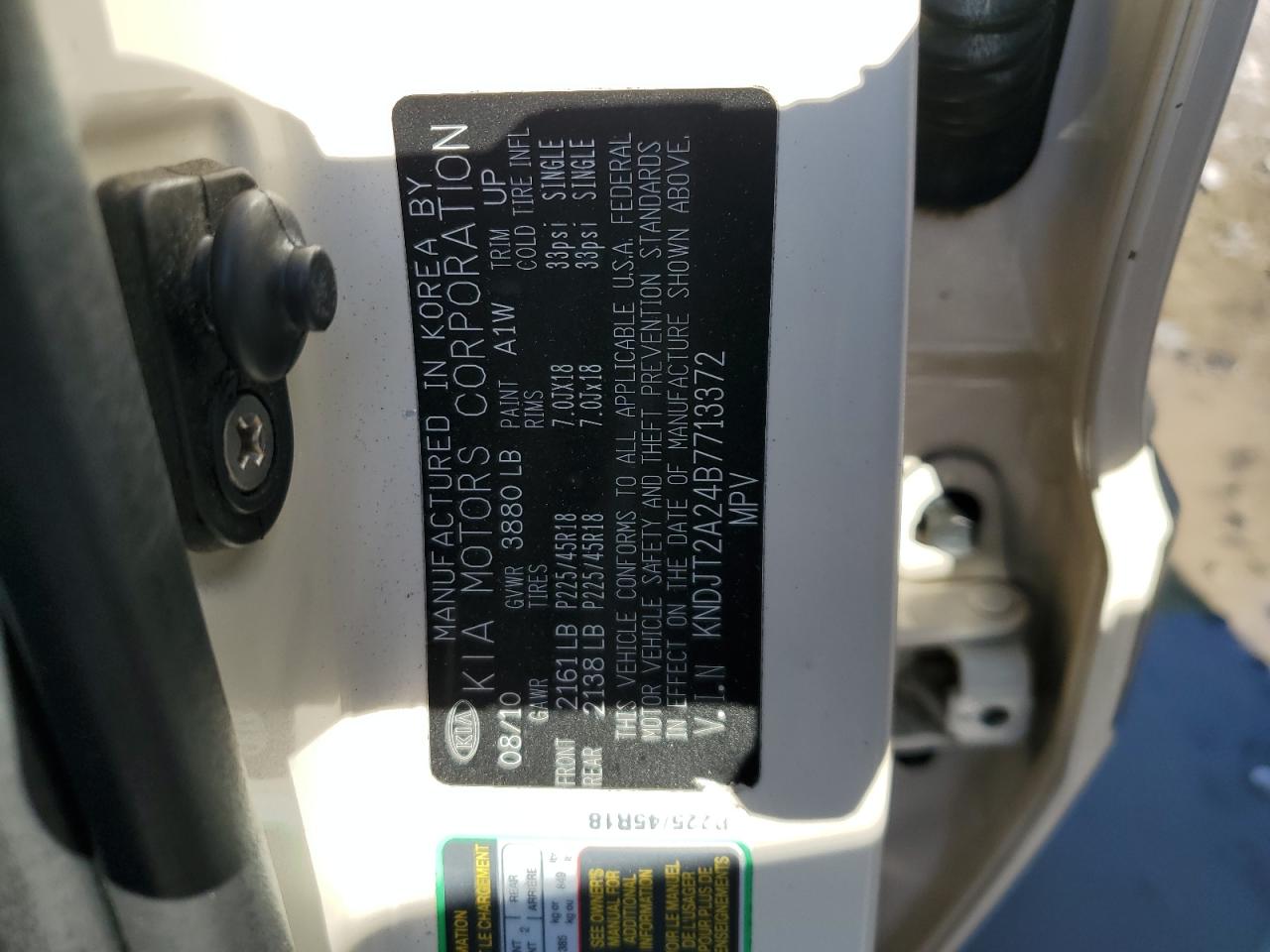 KNDJT2A24B7713372 2011 Kia Soul +