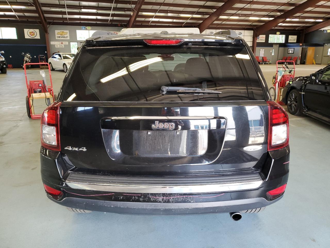 1C4NJDEB8GD746798 2016 Jeep Compass Latitude