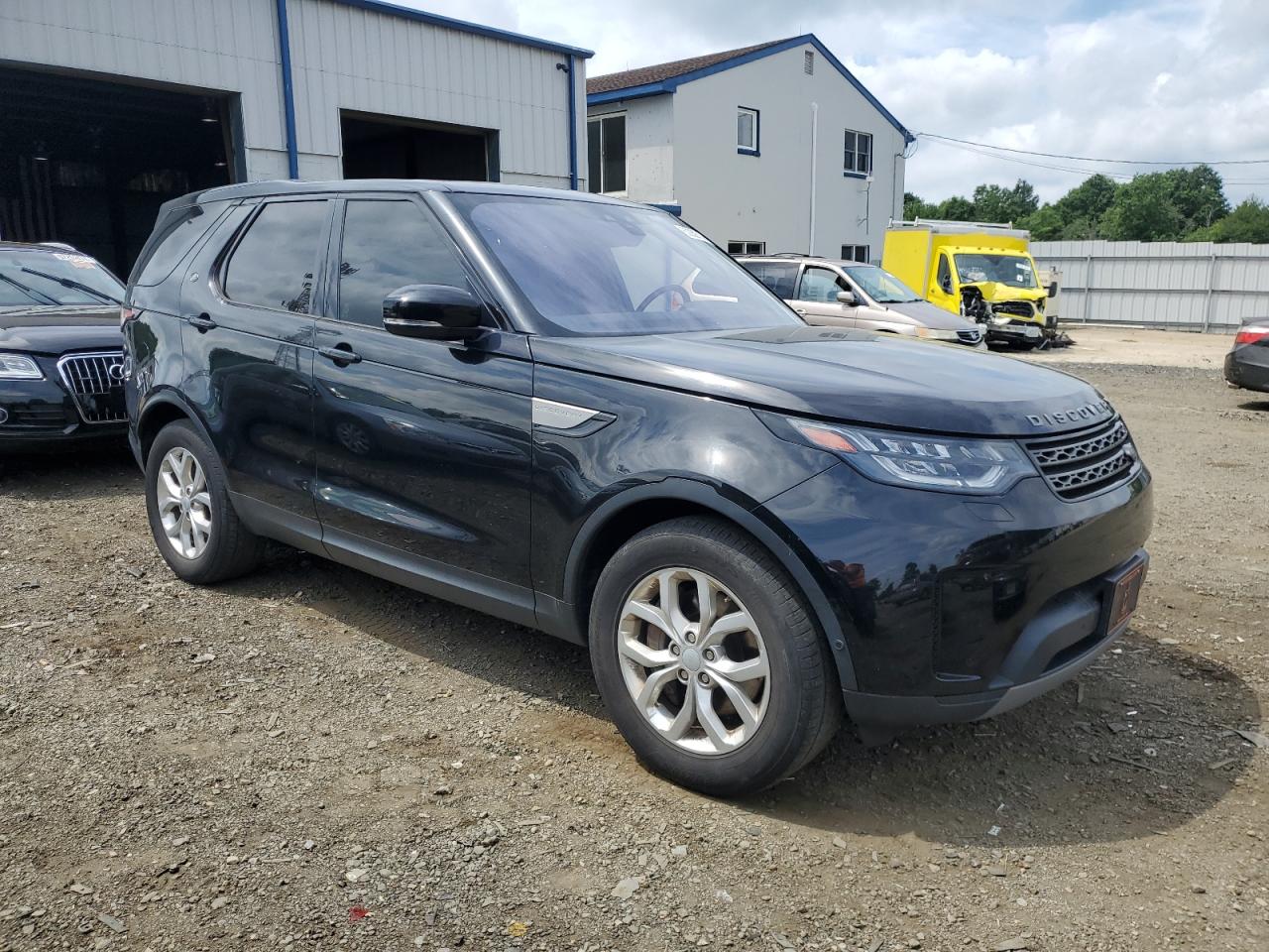 2020 Land Rover Discovery Se vin: SALRG2RV7L2424144